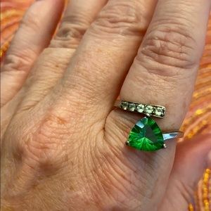 Sterling silver and helenite and peridot ring